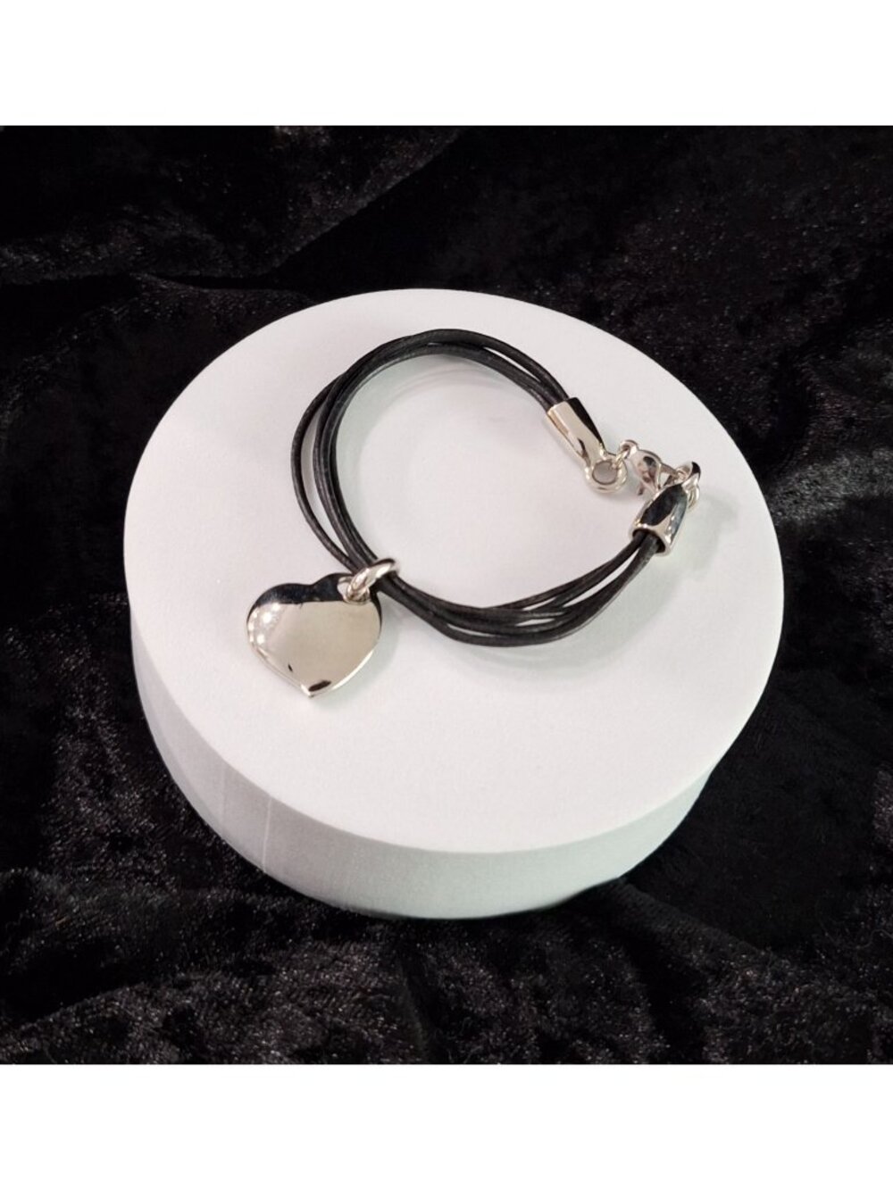 Nine West Black Leather Heart Charm Bracelet Silver Tone